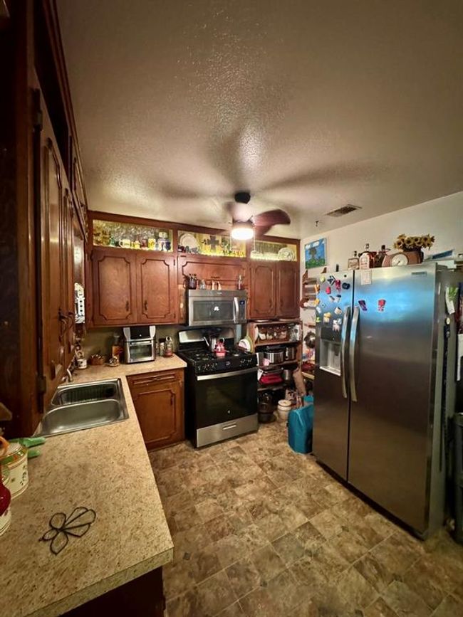 447 Fm 2540 N, House other with 3 bedrooms, 1 bathrooms and 1 parking in Van Vleck TX | Image 10