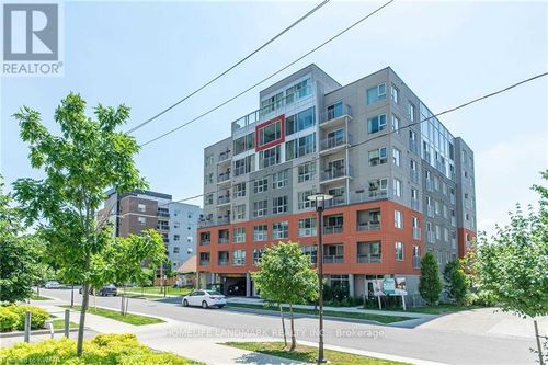 312-321 Spruce Street, Waterloo, ON, N2L0G4 | Card Image