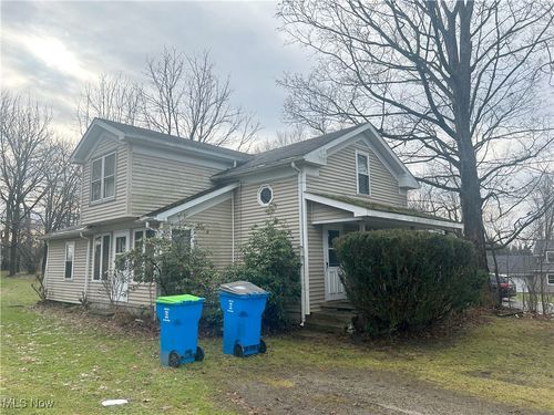 13661 W Spring St, Burton, OH, 44021-9103 | Card Image