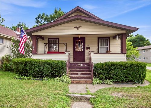 1006 Pershing Road, Zanesville, OH, 43701 | Card Image