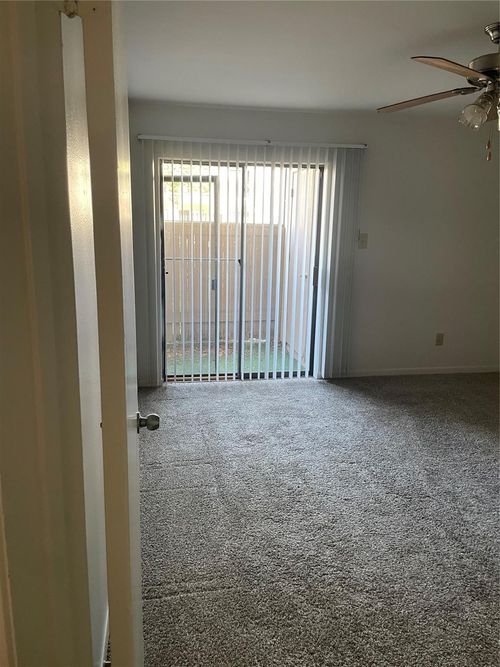 apt-7-8419 Hearth Dr, Houston, TX, 77054-2731 | Card Image