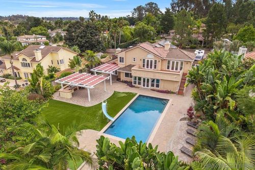 2252 11th St, Encinitas, CA, 92024-6601 | Card Image