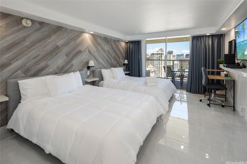 2810-445 Seaside Ave, Honolulu, HI, 96815-5533 | Card Image