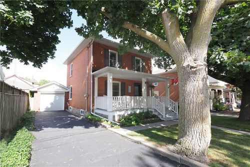442 Lowther St S, Cambridge, ON, N3H1Z1 | Card Image