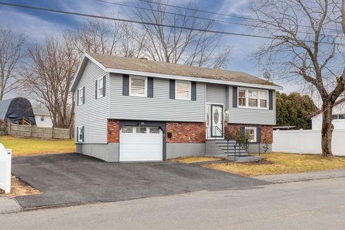 55 Summit St, Salem, MA, 01970-1251 | Card Image