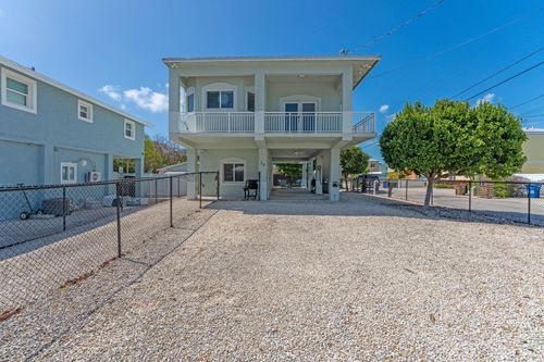 30 Coconut Dr, Key Largo, FL, 33037-2567 | Card Image
