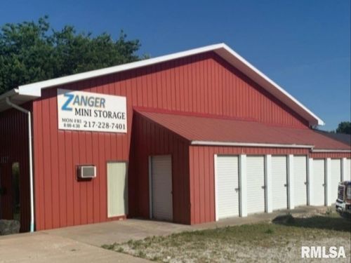 2627 Cedar St, Quincy, IL, 62301-3448 | Card Image