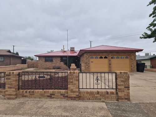 3804 Hilton Avenue Ne, Albuquerque, NM, 87110 | Card Image