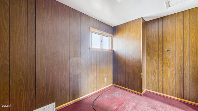 212 S Main St, House other with 2 bedrooms, 2 bathrooms and null parking in Glen Ullin ND | Image 11