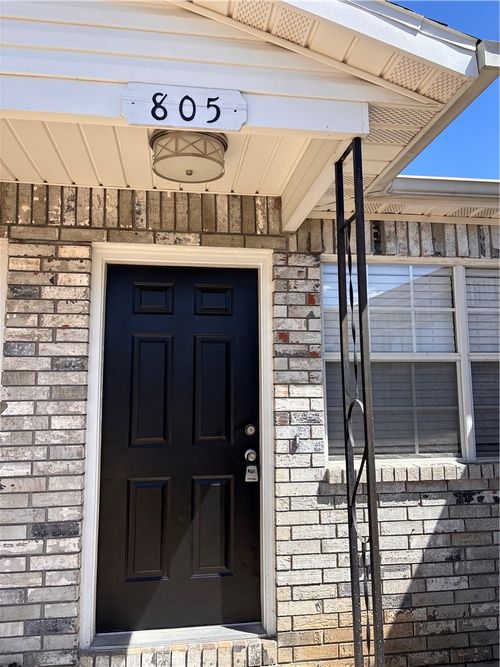 805 E 1st St, Gentry, AR, 72734-9197 | Card Image