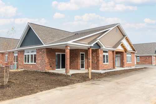 568-568 Stearn Dr, Genoa, IL, 60135-1455 | Card Image