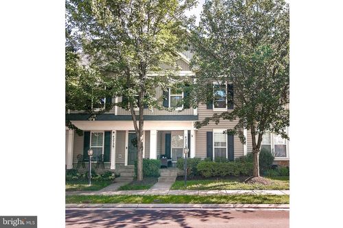 42727 Explorer Dr, BRAMBLETON, VA, 20148-7279 | Card Image