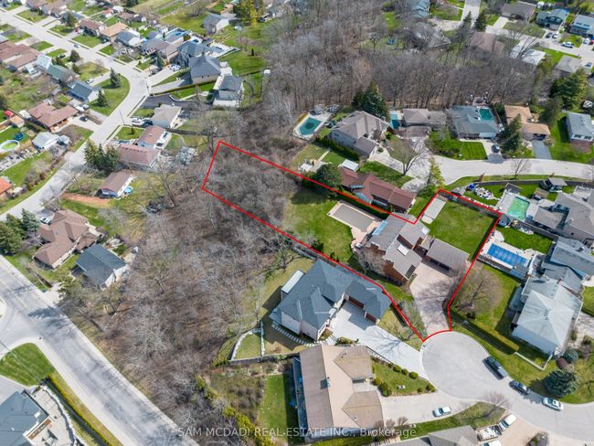 13 Connor Crt, House other with 6 bedrooms, 4 bathrooms and 10 parking in Stoney Creek ON | Image 37
