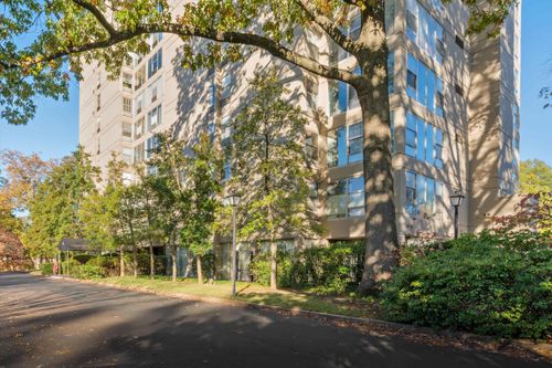 apt-109-232 S Highland St, Memphis, TN, 38111-4529 | Card Image