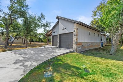 34 - 170 Bunker Ranch Boulevard, House other with 3 bedrooms, 2 bathrooms and 2 parking in Dripping Springs TX | Image 3