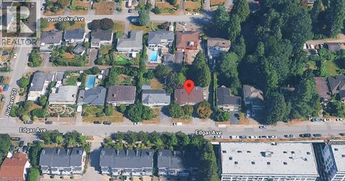 711 Edgar Ave, Coquitlam, BC, V3K2J3 | Card Image