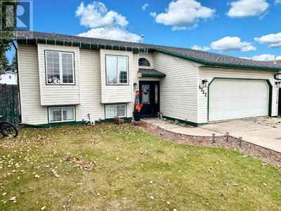 4722 44 St, House other with 5 bedrooms, 3 bathrooms and 4 parking in Mayerthorpe AB | Image 2