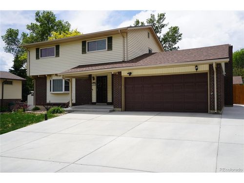 2747 S Quay Way, Denver, CO, 80227-3537 | Card Image