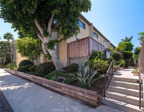 2518 Ruhland, Redondo Beach, CA, 90278 | Card Image