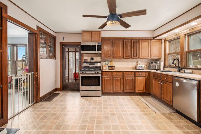 4877 1 St St, House other with 5 bedrooms, 2 bathrooms and null parking in New Era MI | Image 9