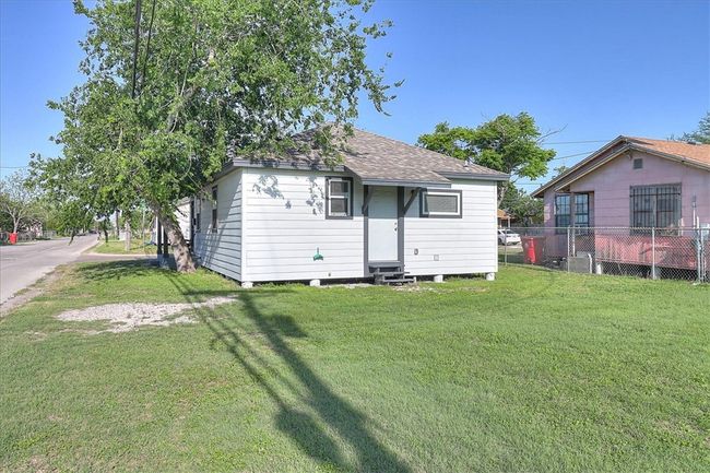 217 Iowa St, House other with 2 bedrooms, 1 bathrooms and null parking in Robstown TX | Image 19
