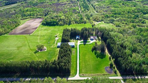 1622 82nd Ave Nw, Williams, MN, 56686-4517 | Card Image