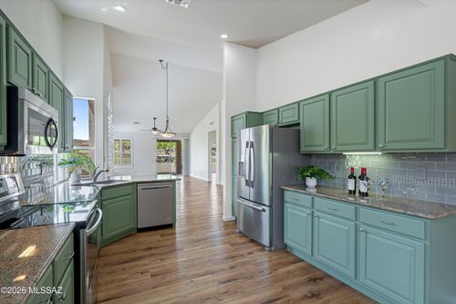 64372 E Wind Ridge Circle, Tucson, AZ, 85739 | Card Image