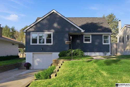 2414 S 49th Ave, Omaha, NE, 68106-3244 | Card Image