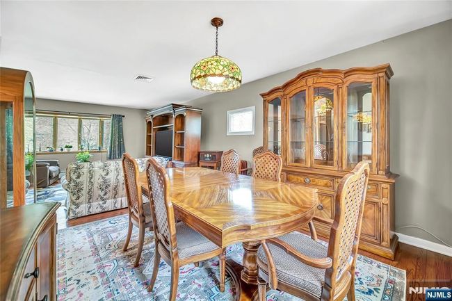 144 Caroline Rd, House other with 4 bedrooms, 3 bathrooms and null parking in Paramus NJ | Image 9