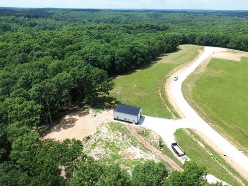 265 Vista Ct, Mc Ewen, TN, 37101 | Card Image