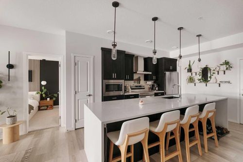 1106-42 Cranbrook Gdns Se, Calgary, AB, T3M3P9 | Card Image