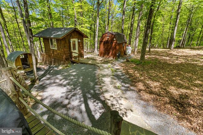 326 Preacher Ln, House other with 1 bedrooms, 1 bathrooms and null parking in Great Cacapon WV | Image 13