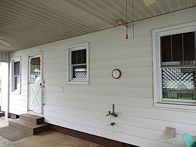 210 3 Rd St, House other with 3 bedrooms, 2 bathrooms and null parking in Spencer WV | Image 5