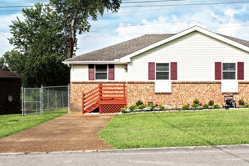 128 Slayton Ct, Madison, TN, 37115-2373 | Card Image