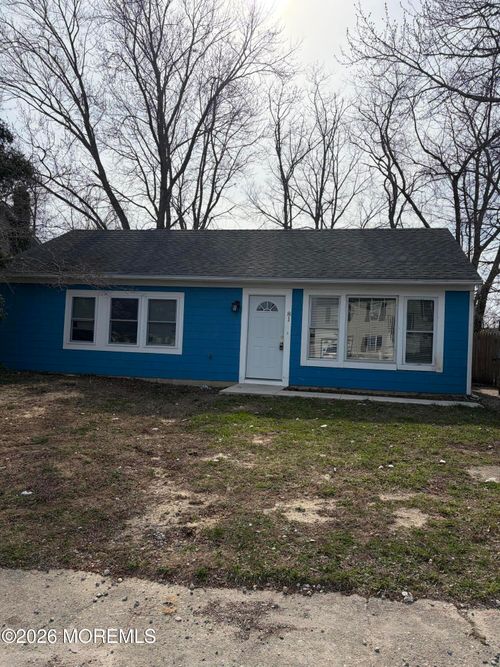81 Schooner Ave, Barnegat, NJ, 08005-1652 | Card Image