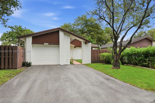 10828 Sw 132nd Circle Ct, Miami, FL, 33186-3440 | Card Image