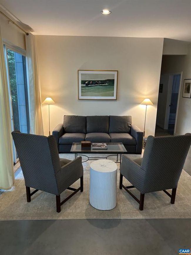 1130 E High St, Condo with 2 bedrooms, 2 bathrooms and null parking in CHARLOTTESVILLE VA | Image 6