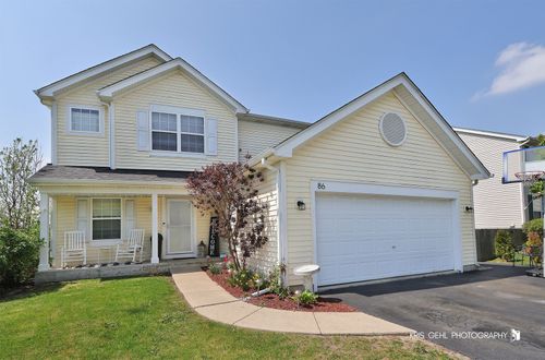 86 E Old Mill Trl, Antioch, IL, 60002-2616 | Card Image