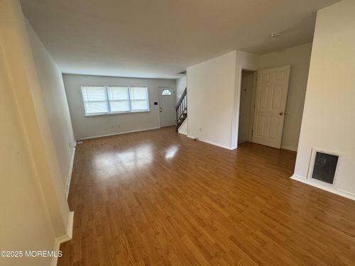 156 Primrose Ln, Brick, NJ, 08724-1432 | Card Image