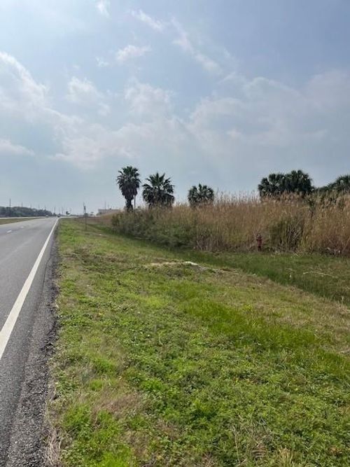 32 Palm Ter, Galveston, TX, 77550-3789 | Card Image