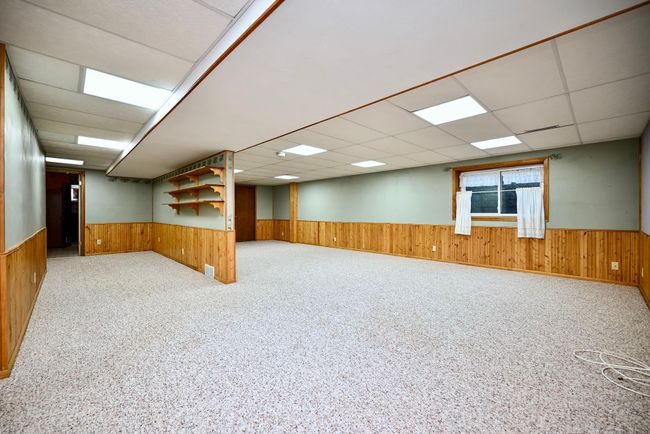 LL Family Room Area | Image 22