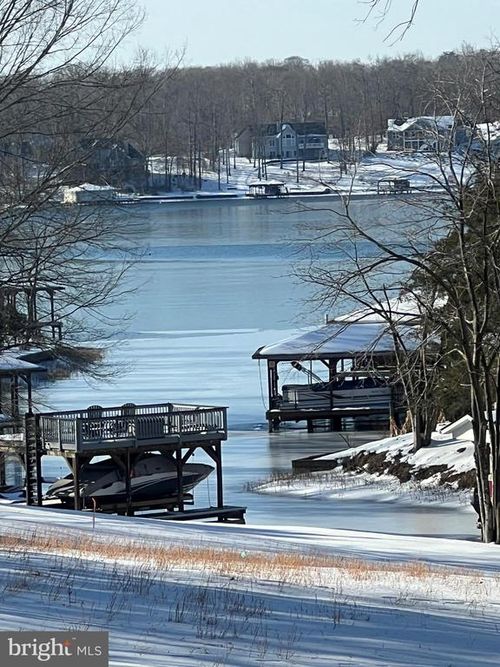 5404 Spinnaker Way, MINERAL, VA, 23117-9604 | Card Image