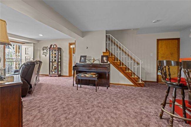 1725 Vance Ave, House other with 4 bedrooms, 3 bathrooms and 2 parking in Coraopolis PA | Image 31