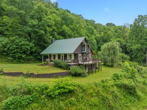 206 Mutt Goolsby Ln, Granville, TN, 38564-5160 | Card Image
