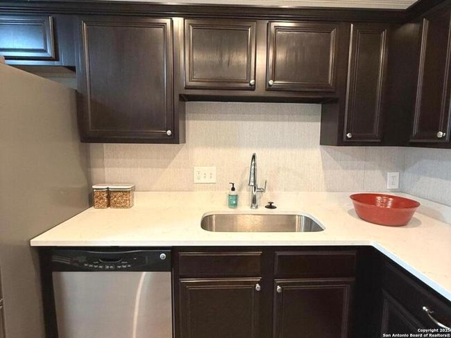 APT-803 - 100 Lorenz Rd, Condo with 2 bedrooms, 3 bathrooms and null parking in San Antonio TX | Image 6