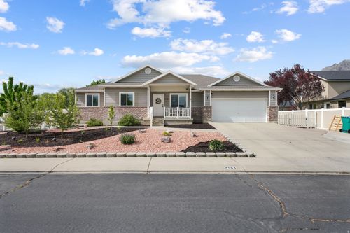 4584 Carriage Ln, Cedar Hills, UT, 84062-8651 | Card Image