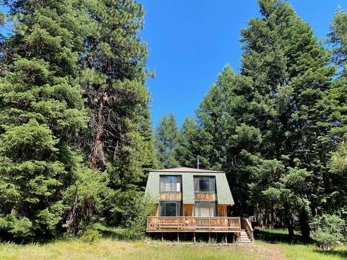19009 Dead Indian Memorial Rd, Ashland, OR, 97520-8807 | Card Image