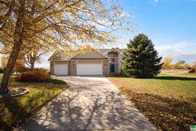 706 Red Cedar Court, House other with 4 bedrooms, 3 bathrooms and null parking in Jefferson SD | Image 1