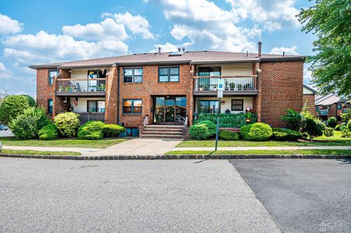 135-C Beverly Hill Ter, Woodbridge, NJ, 07095-4662 | Card Image