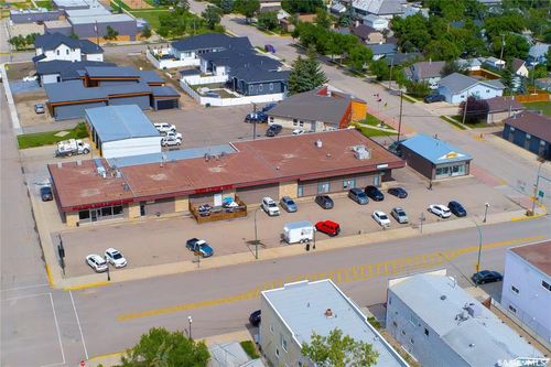 614 Main St, Kindersley, SK, S0L1S0 | Card Image
